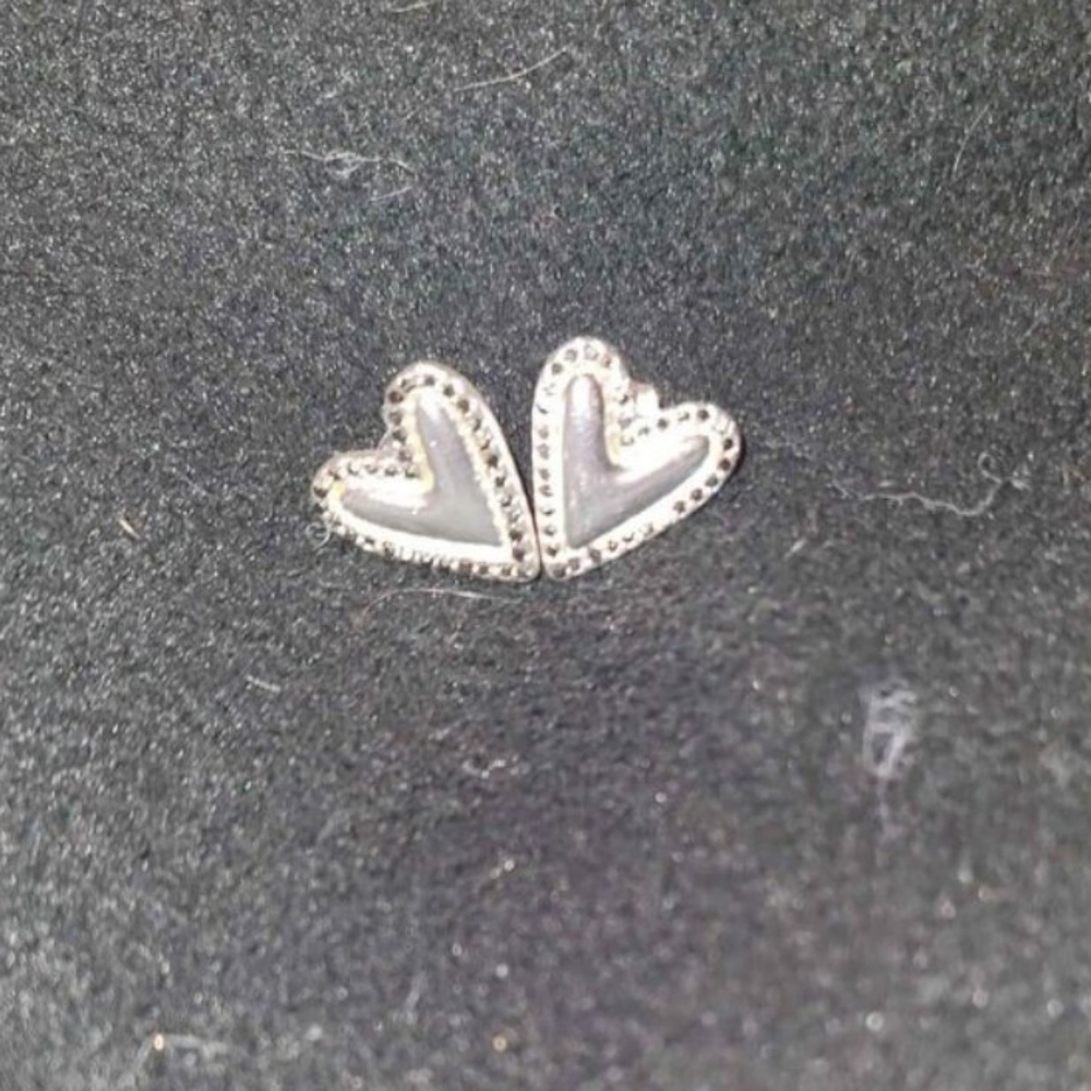 Silver heart stud earrings